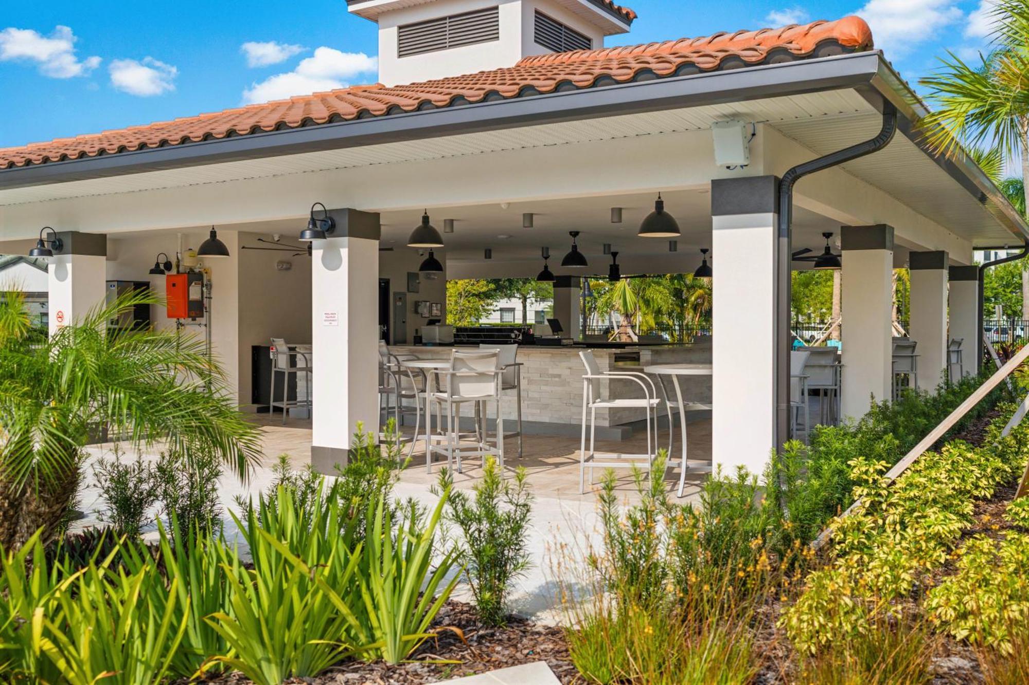 Stylish Condo At Vista Cay Resort Minutes To Wdw Orlando Exterior foto